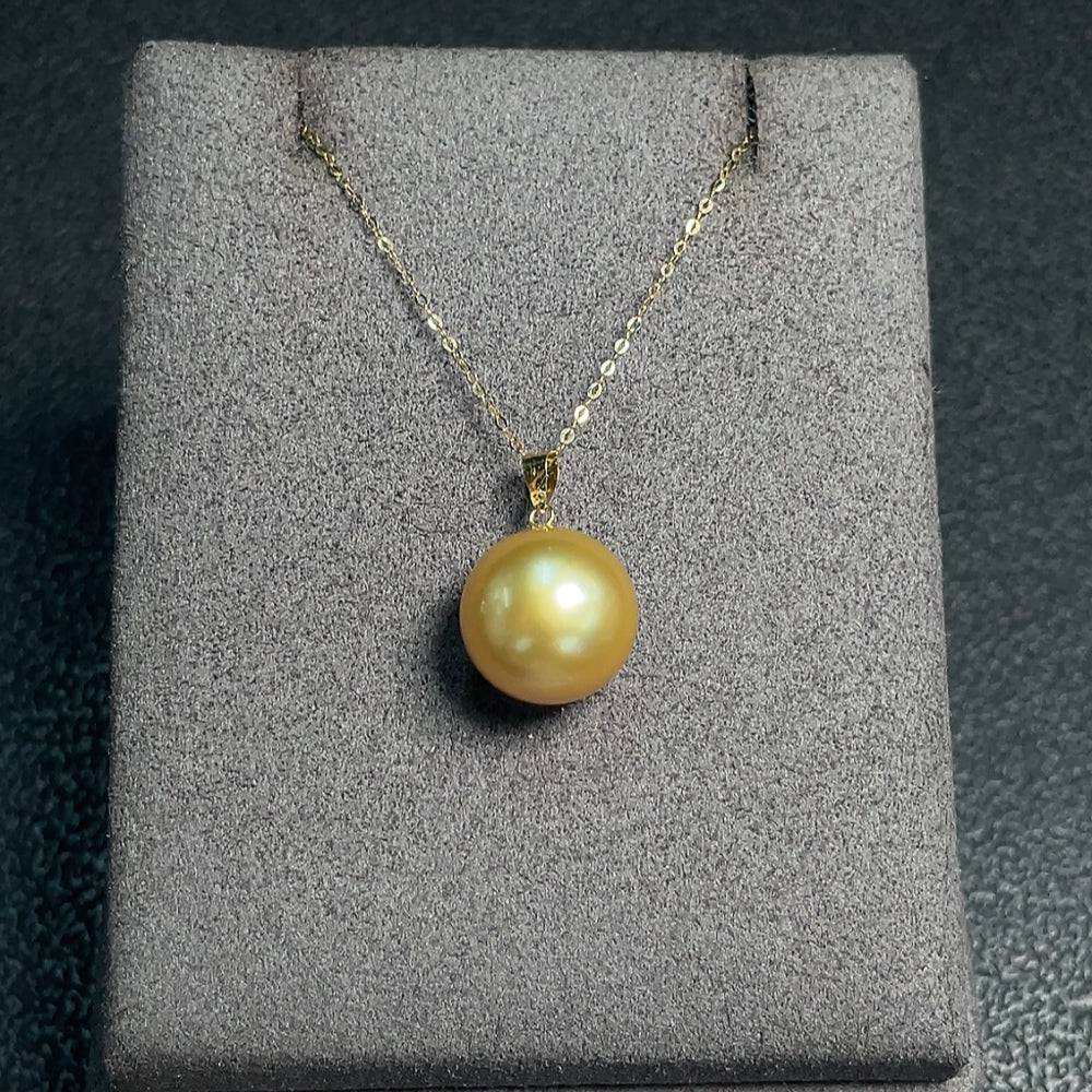 HUILIU HQ seawater pearl necklace with 11.4mm pearls, 74% gold content, total weight 2.44g, natural color, elegant jewelry piece.