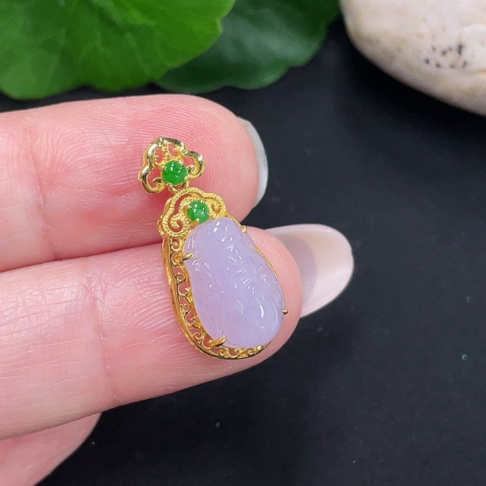 Jadeite Pi Xiu Inlaid Pendant 18k Total Weight Approx. 1.32g