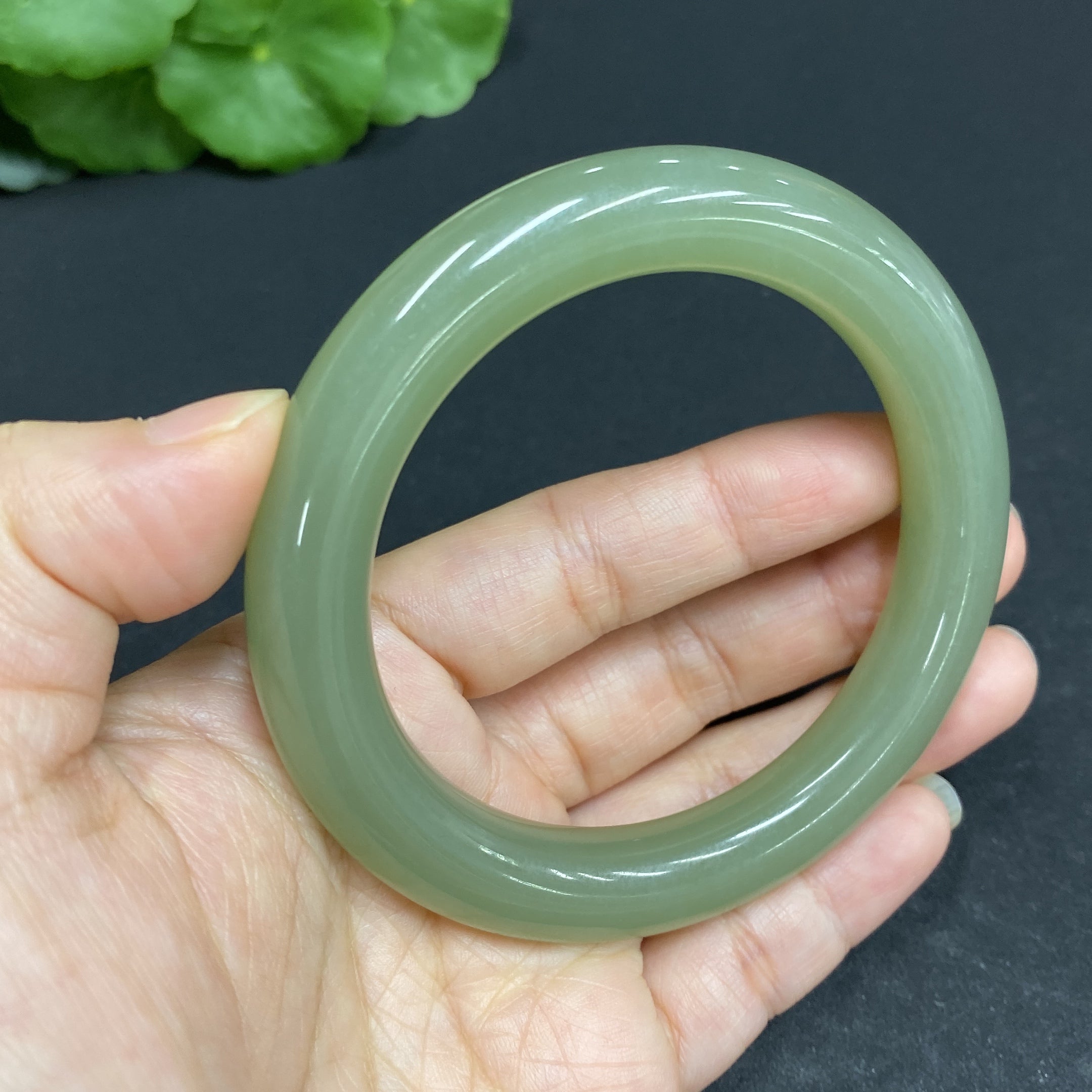 Hetian Jade Round Bracelet Size 57 Total Weight Approx. 60.2g