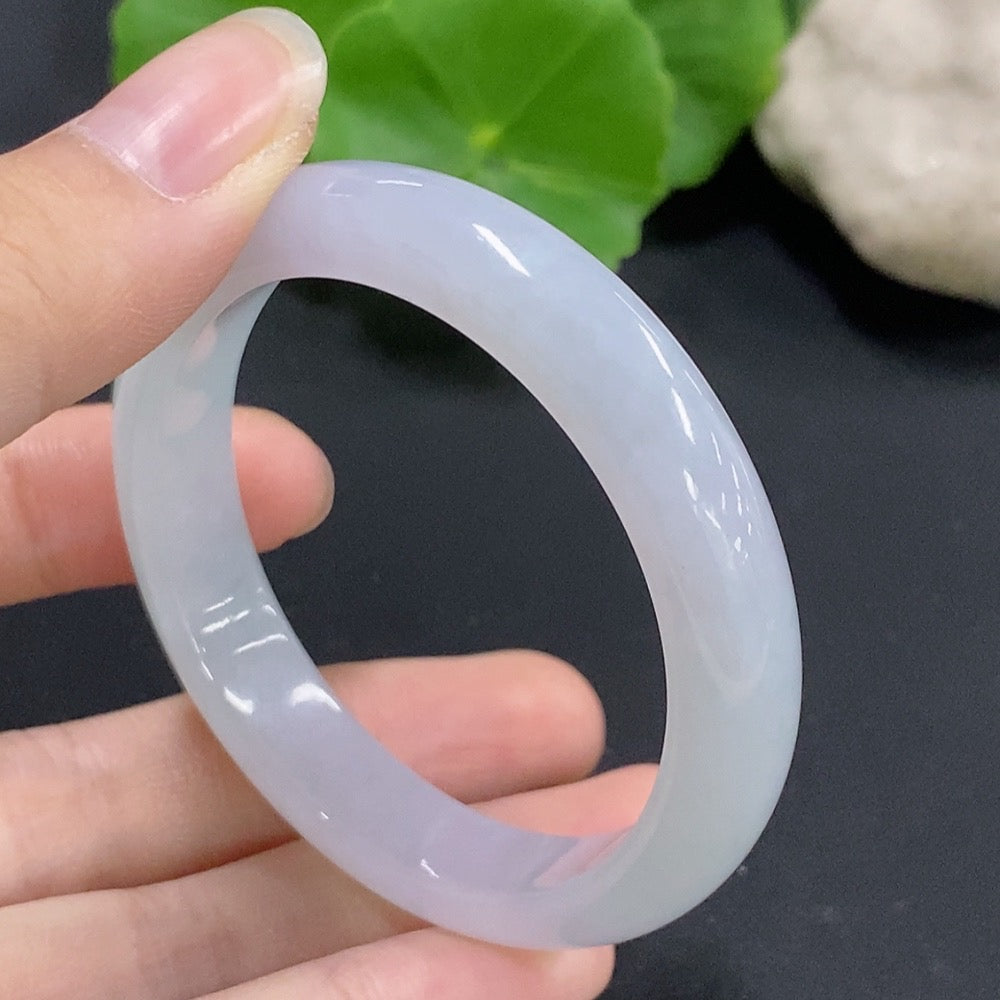 Jadeite Concubine Bracelet