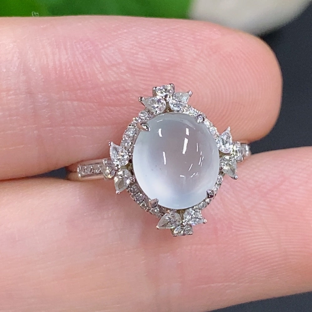 Jadeite cabochon ring with 18k gold band, accented with diamonds, size 10, weight approx. 2.7g, elegant jewelry by HKHQ