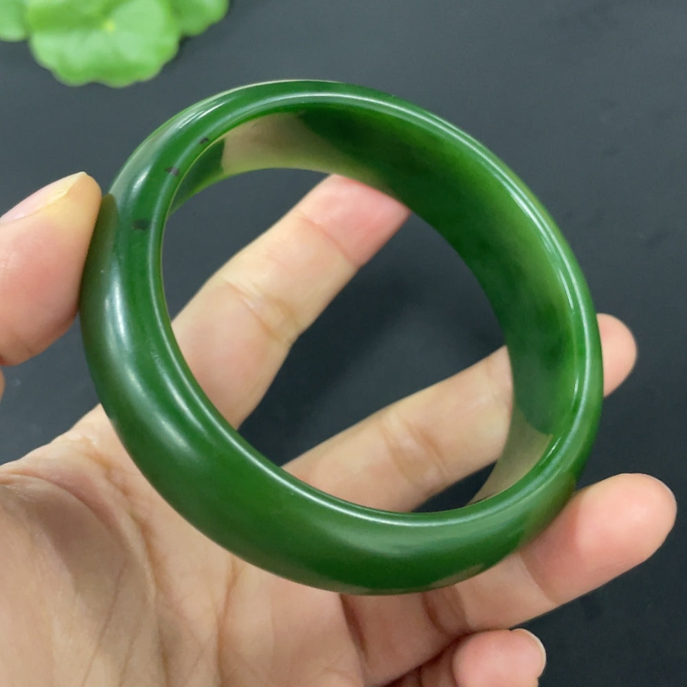Hetian Jade Jasper round bracelet with 59cm length and 71.4g weight, featuring smooth, polished jade beads, crafted by HUILIU HQ.