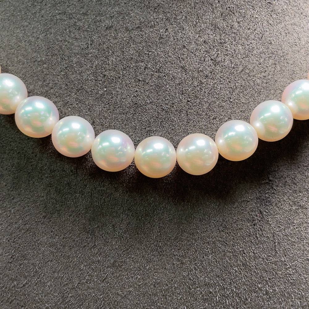 HUILIU HQ seawater pearl necklace with 8.2mm pearls, non-gold, total weight 42.6g, showcasing the elegant pearl strand