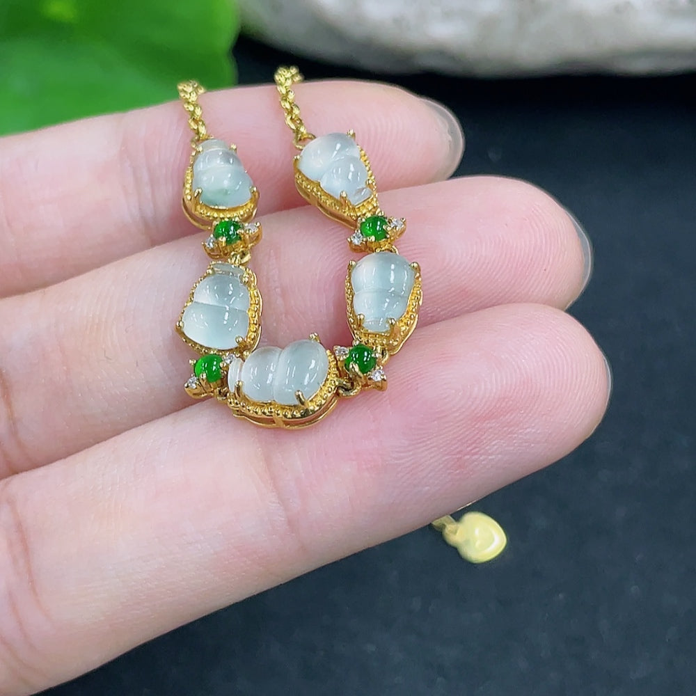 Jadeite inlaid bracelet 18K Gold with diamond
