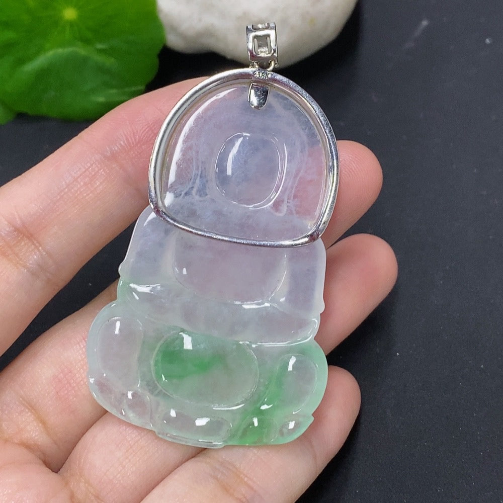 Jadeite Guanyin pendant with 18K gold inlay, featuring mineral components, weighs approx. 21.1g, crafted by HKHQ.