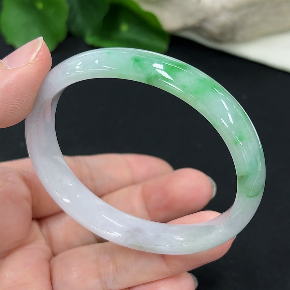 Jadeite Concubine bracelet by HKHQ with smooth green jade beads, size 56.9/48.5, total weight approx. 33.8g, displayed on a neutral background.