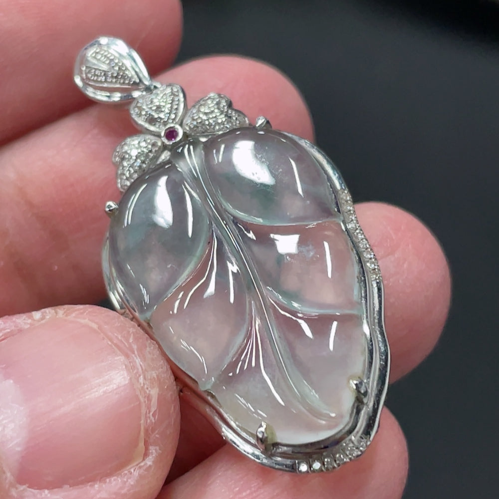 Jadeite Leaf Inlay Pendant 18K Gold Inlay Total Weight Approx. 3.8g with Diamond Accents (Colorless)