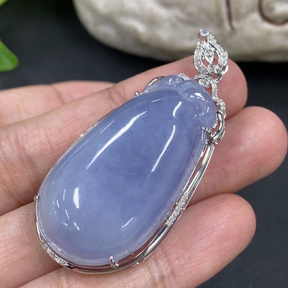 Jadeite Fu Gua Pendant with 18K Gold and Diamond Accents