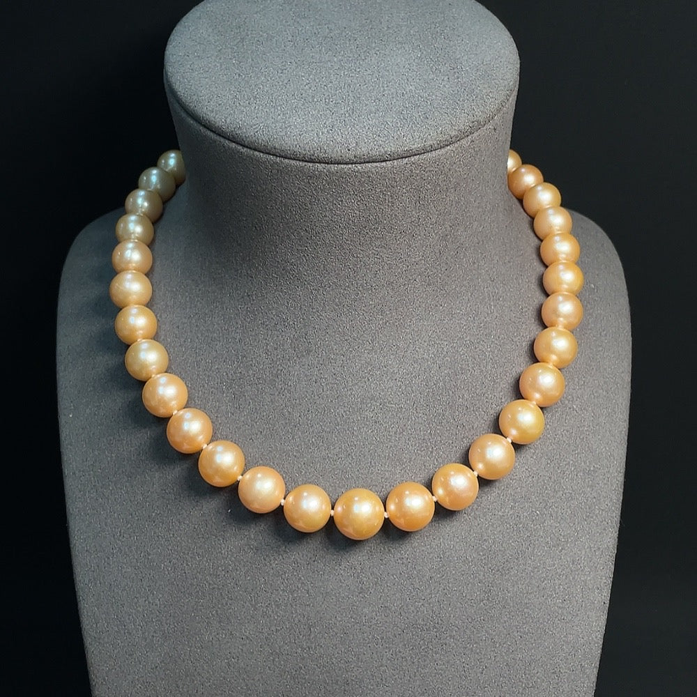 Pearl Strand Non-Gold Setting Approx. 10.8-13.1mm Total Weight Approx. 80.33g