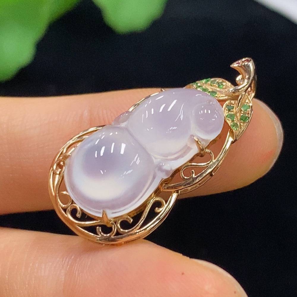 Huiliu Jadeite gourd pendant with inlaid design, showcasing vibrant green jade and intricate craftsmanship.