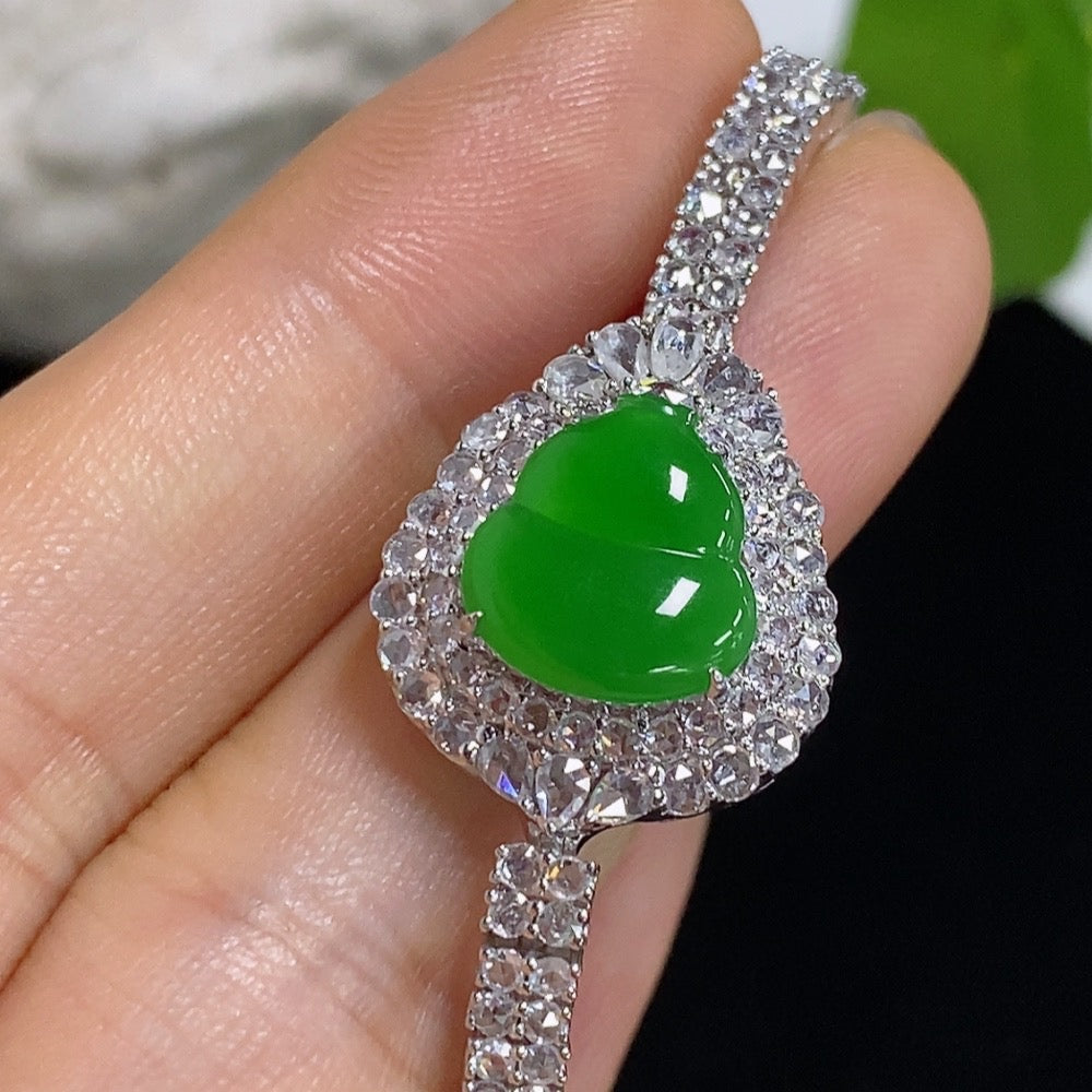 Jadeite Gourd Inlaid Bracelet 18k with Diamond Accents