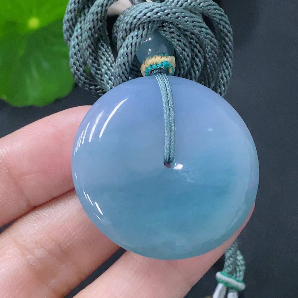 Jadeite Pendant Peace Knot Total Weight: Approx. 15.2g (including rope)