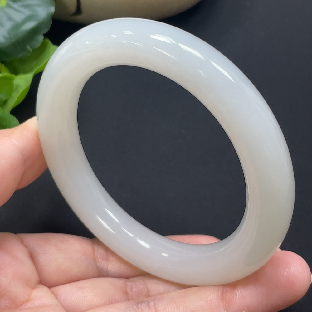 Hetian Jade Round Bangle Size 55.4mm Total Weight Approx. 61.16g