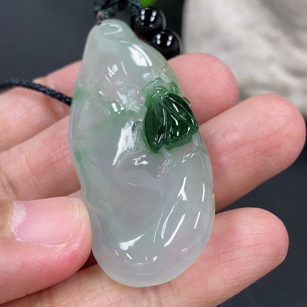 Jadeite Wealth and Prosperity Pendant
