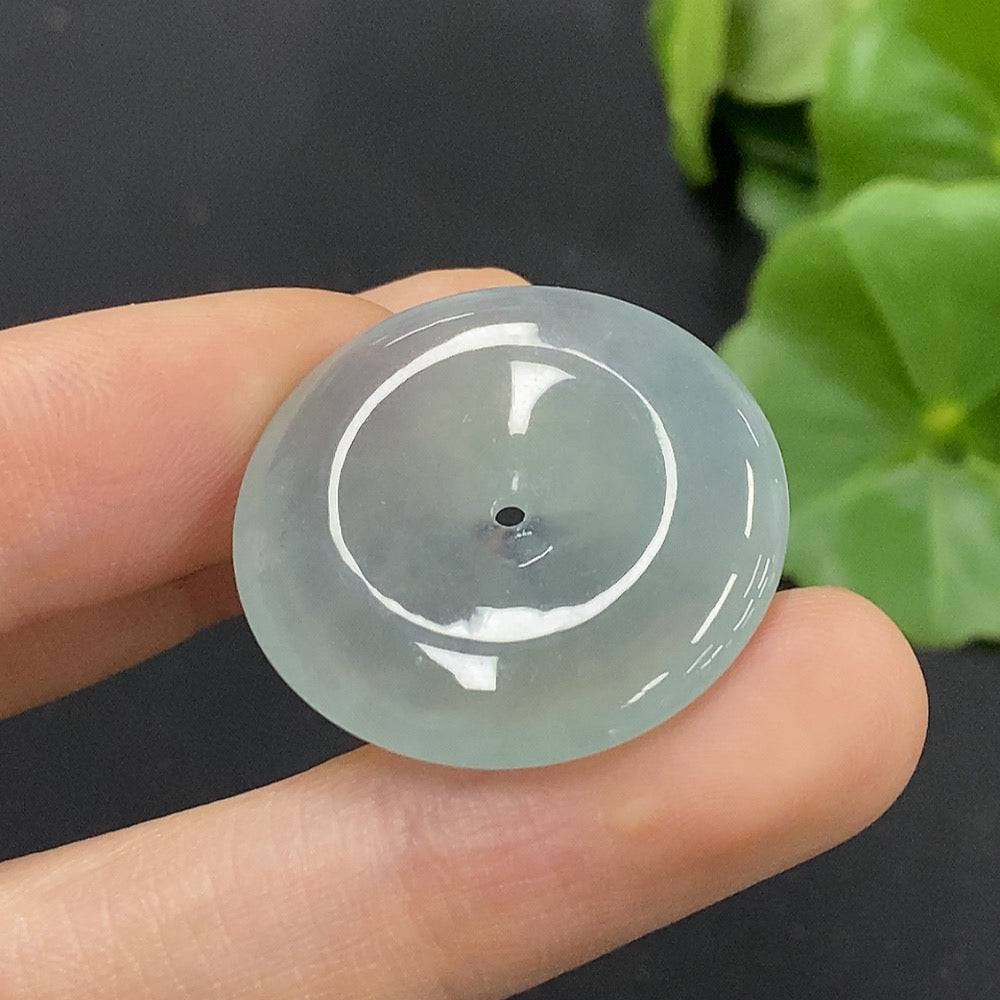 Huiliu Jadeite Safety Buckle Pendant featuring a polished green jade pendant with a secure safety buckle design.