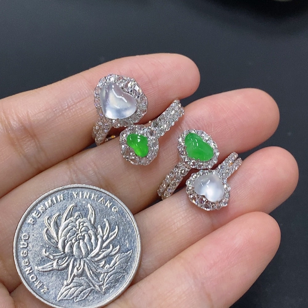 Jadeite inlaid ring lot with 15/14 size, 18K gold, diamond accents, total weight 7.6g, featuring intricate jade jewelry details.