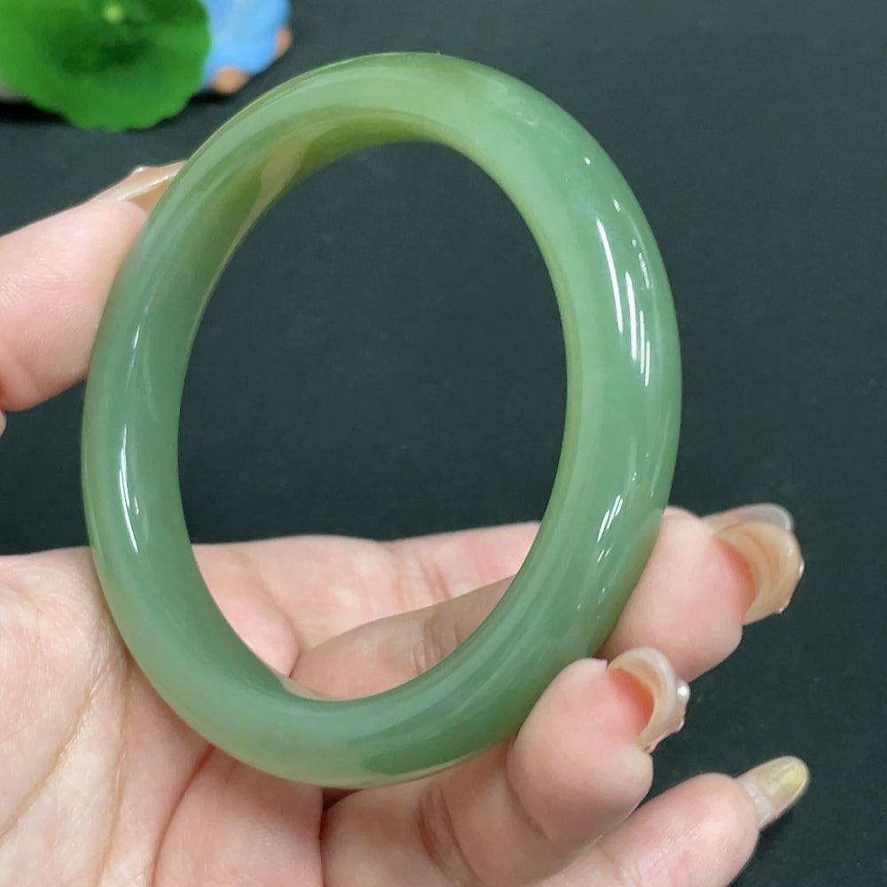 Hetian Jade Round Bracelet Size 59.9 Total Weight Approx. 55.4g