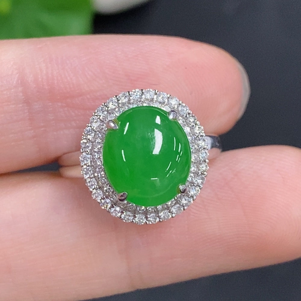 Jadeite Cabochon Ring 18k Gold Total Weight Approx. 3.6g Size 11 with Diamond Accents