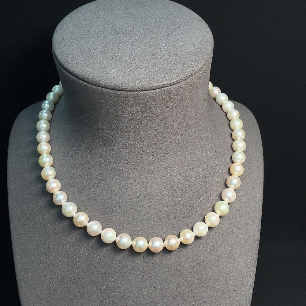 Seawater Pearl Strand Non-Gold Setting Approx. 8.3mm Total Weight About 44.23g Color Origin Undetermined
