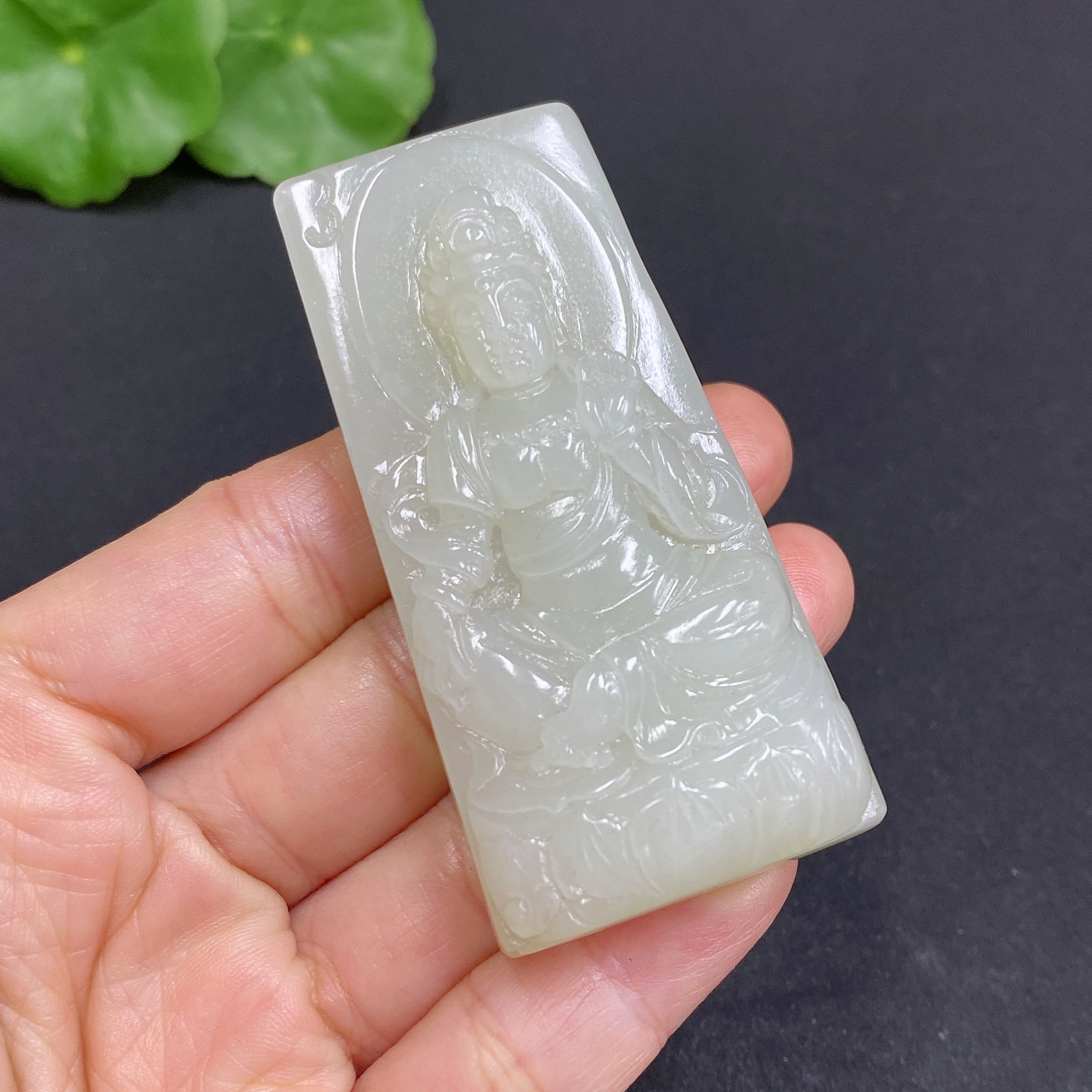 Hetian Jade Pendant Guanyin Total Weight Approx. 67.6g