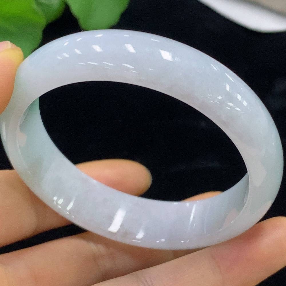Jadeite round bracelet with size 56, approximately 55g, featuring smooth jade beads, by HUILIU HQ.