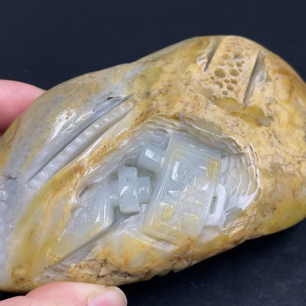 Hetian Jade Seed Material Ornament, Antique-style Piece, Undetermined Skin Color Origin, Contains Other Mineral Components