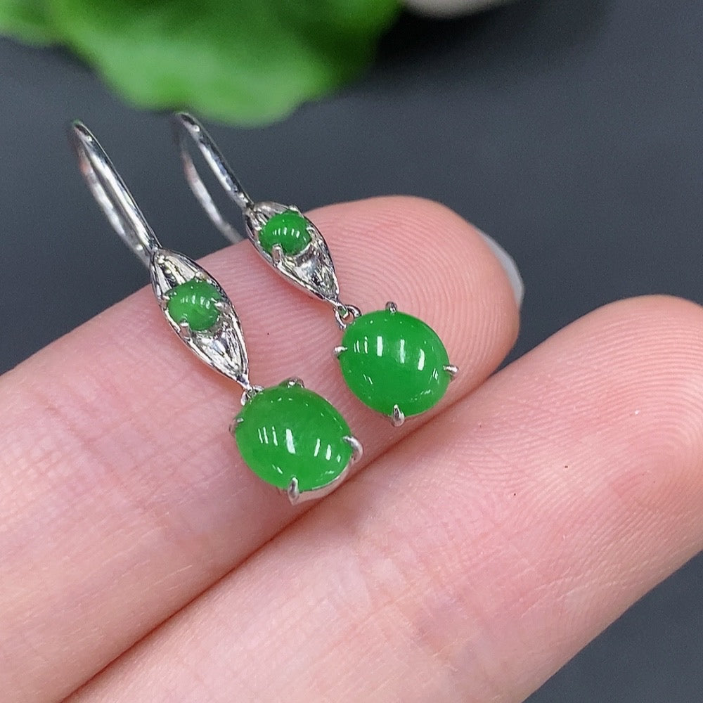 Jadeite Cabochon Earrings Set in 18K Gold, Total Weight Approx. 1.84g