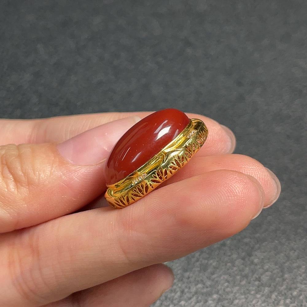 Red Agate gemstone jewelry by HUILIU HQ, featuring polished red agate stones in a stylish design.