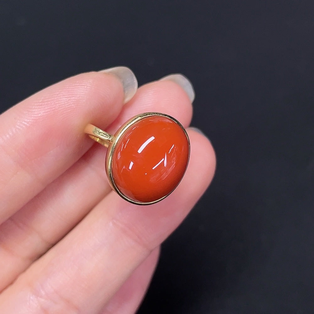 Chalcedony Agate Inlaid Ring 18K Gold Size 11 Total Weight Approx. 5.11g