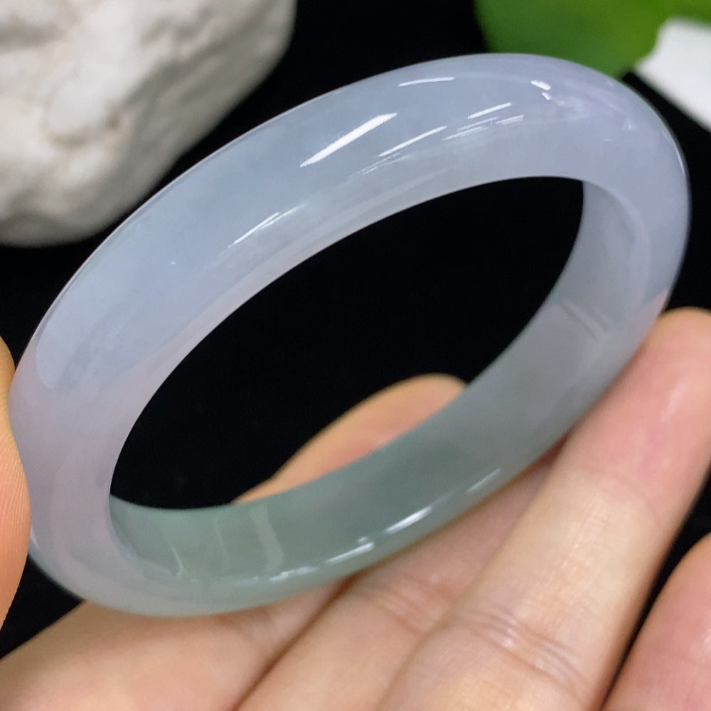 Jadeite Concubine Bracelet