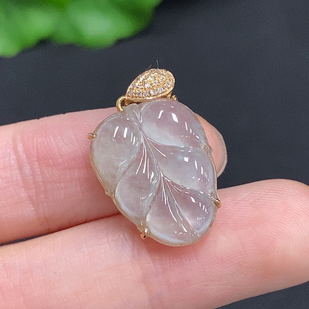 Jadeite Leaf Pendant with 18K Gold and Diamond Accents, Total Weight Approx. 2.3g