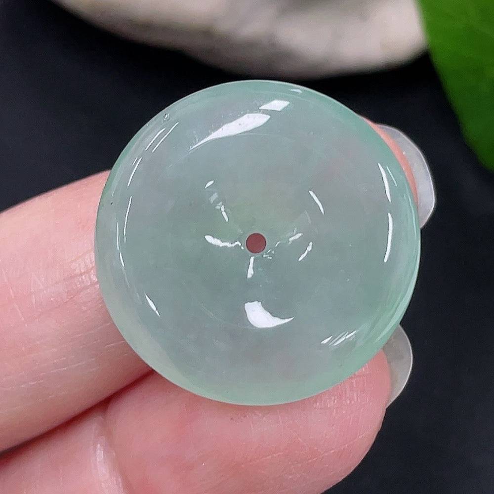 Jadeite Peace Knot pendant from HUILIU HQ, featuring a polished jade jadeite design with a smooth, elegant finish.