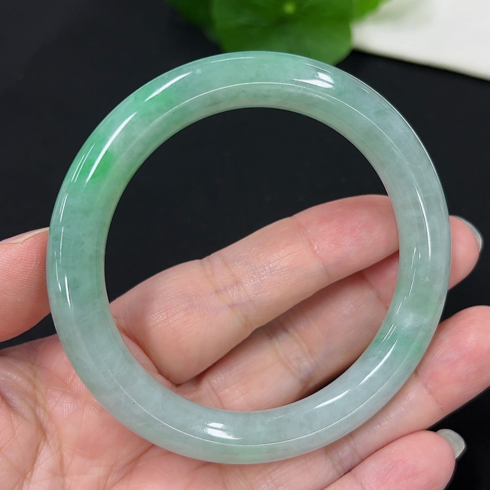 Jadeite Round Bangle Size 54.2 Total Weight Approx. 43.9g