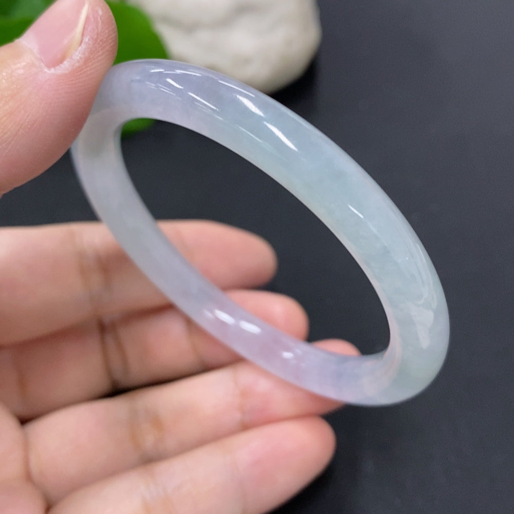 Jadeite Round Bangle Size 51.6 Total Weight Approx. 27.7g