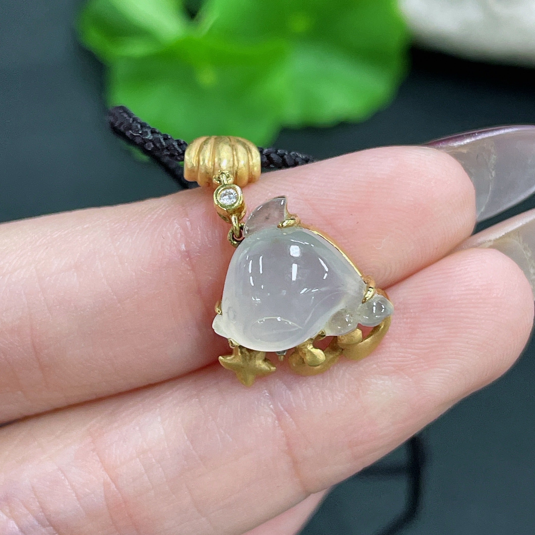 Jadeite Inlaid Pendant No Hallmark 18K Gold Content Diamond Accent Total Weight Approx. 5.28g (Including Cord)