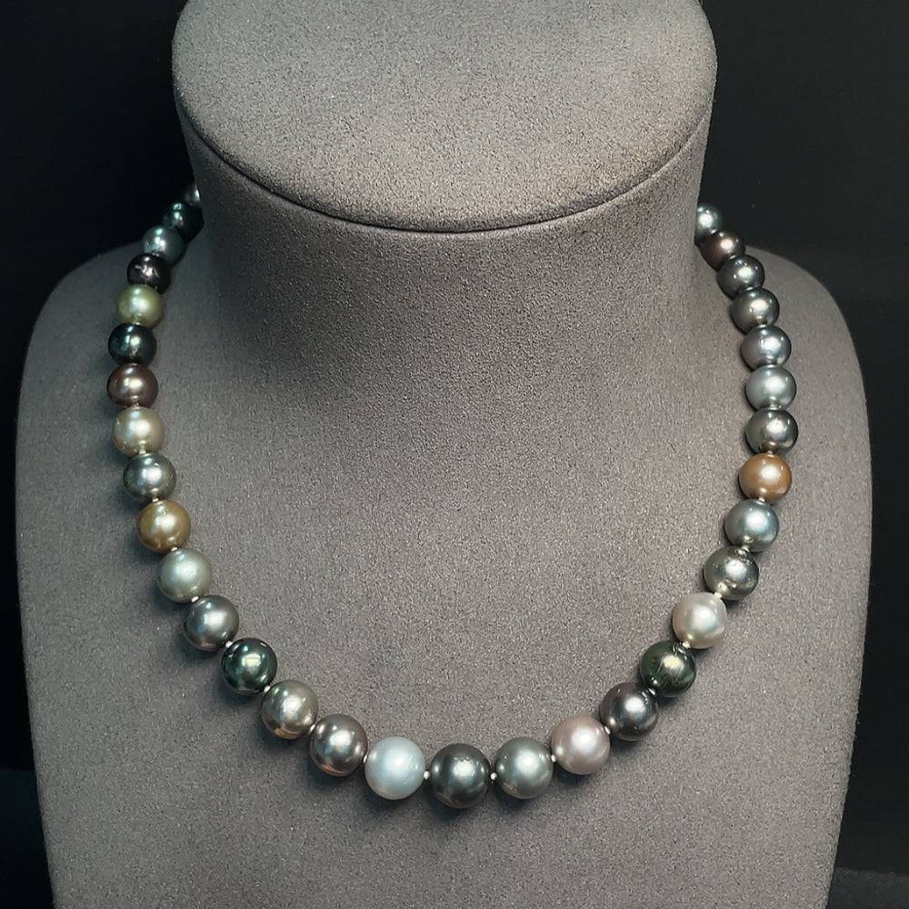 HUILIU HQ seawater pearl necklace with 8.1-10.6mm pearls, non-gold, approximately 52.23g, in natural color, strung in a elegant design.