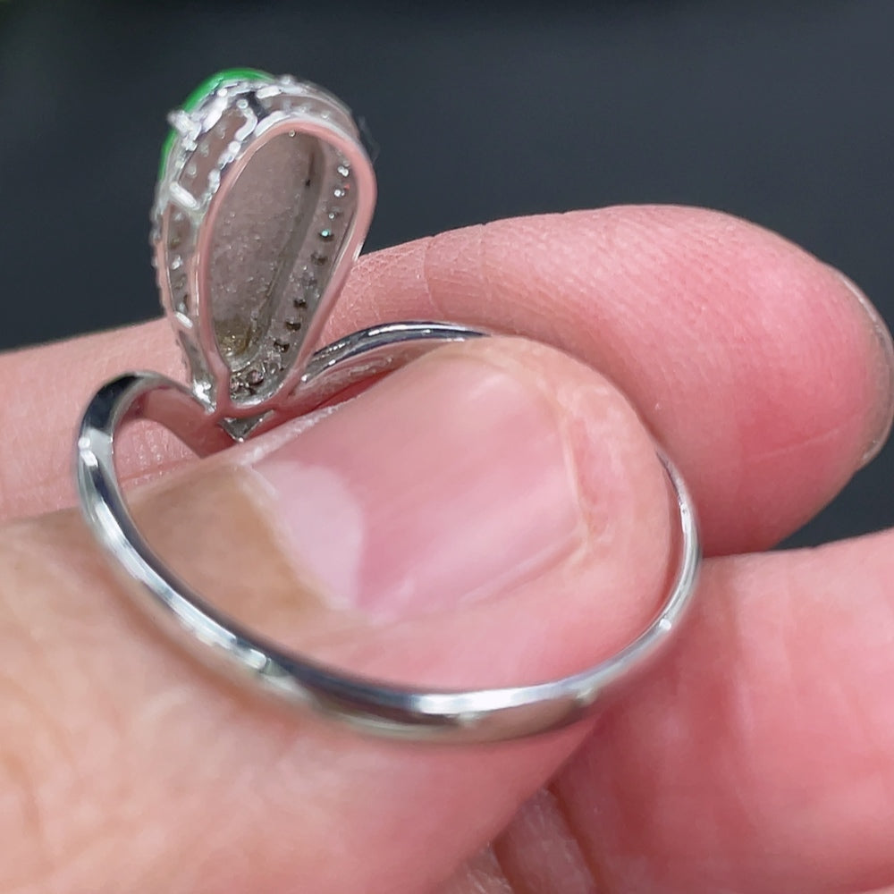Jadeite Auspicious Gourd Inlaid Ring with Approximately 36% Au Content, Non-Diamond, Size 18, Total Weight Approximately 2.29g