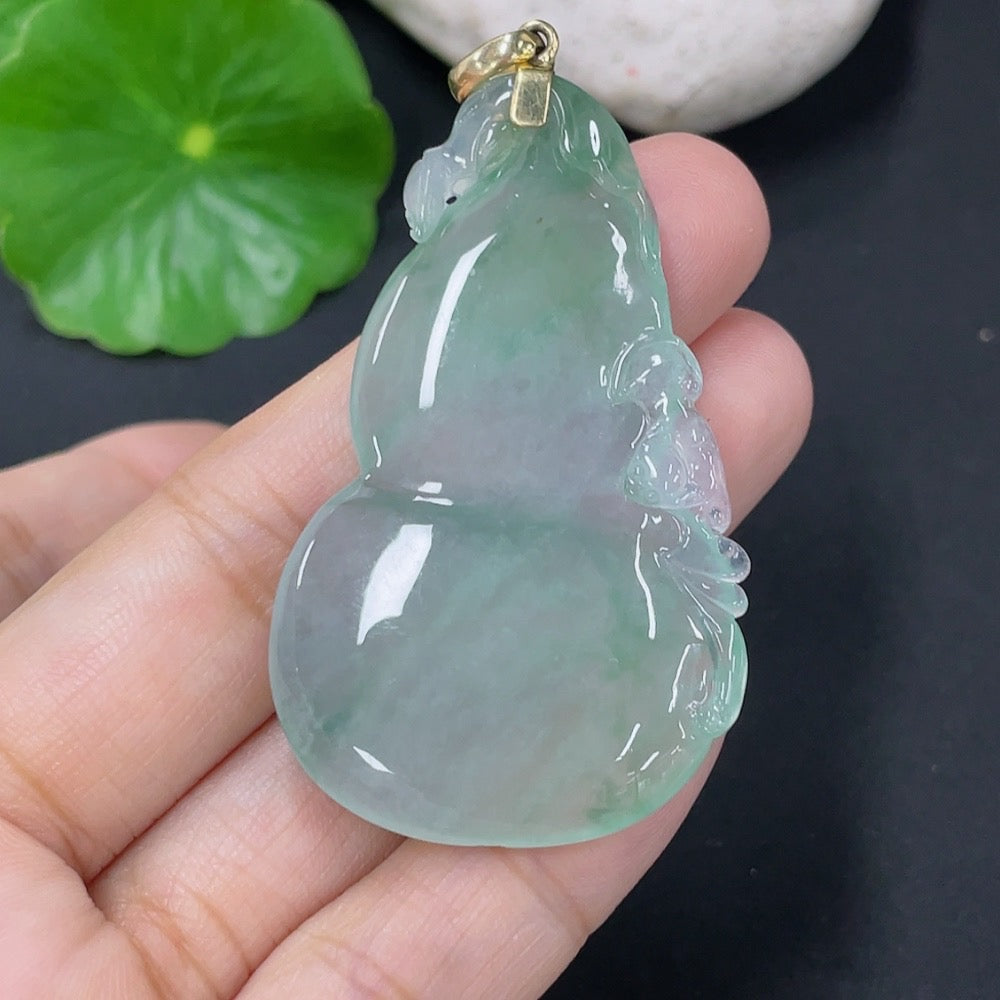 Jadeite Pendant Gourd with Bail . | Huiliu Certified