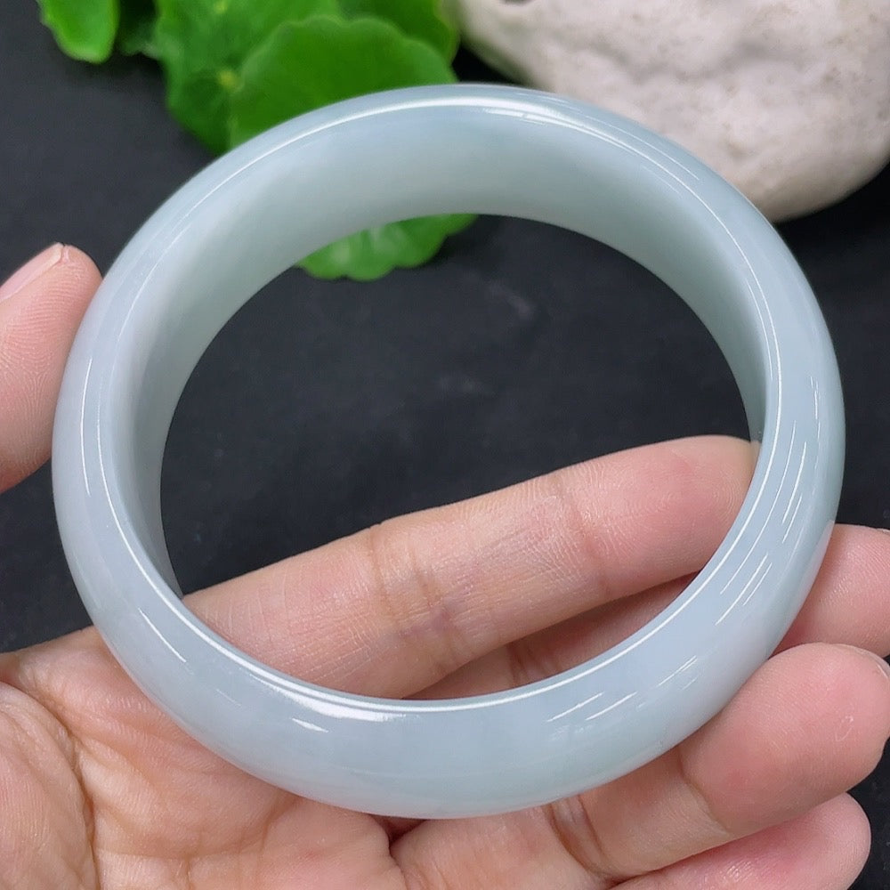 Jadeite Round Bracelet
