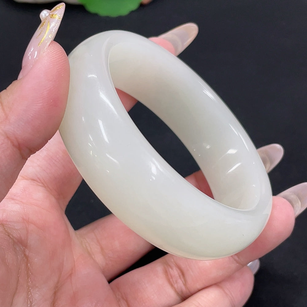 Hetian Jade Round Bracelet Size 59 Total Weight Approx. 82.3g
