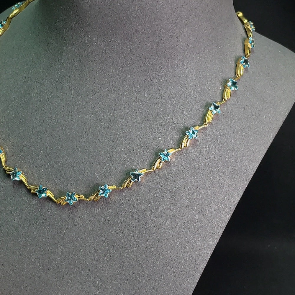 Topaz inlaid necklace, no imprint, tested gold content 18k gold, total product weight approximately 27.01 grams