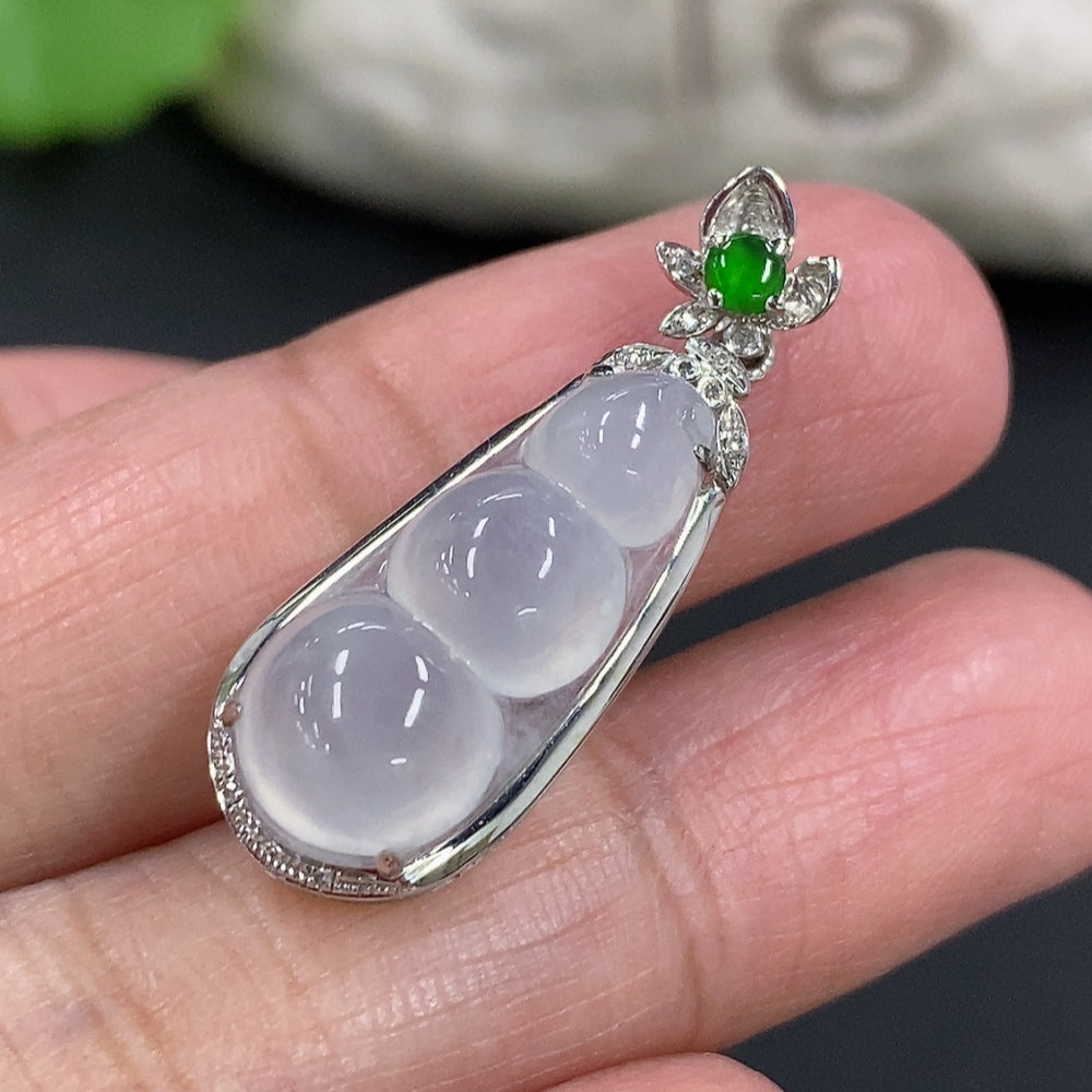 Jadeite Blessed Bean Pendant, 18K Gold Setting with Diamond Accents, Total Weight Approx. 2.34g