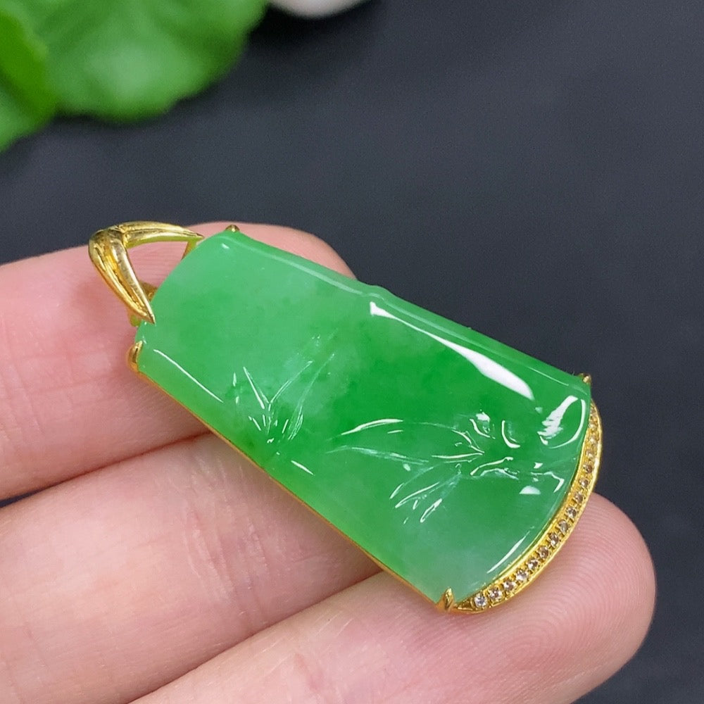 Jadeite Ascending Inlay Pendant 18k Gold Total Weight Approx.4.6g Non-Diamond
