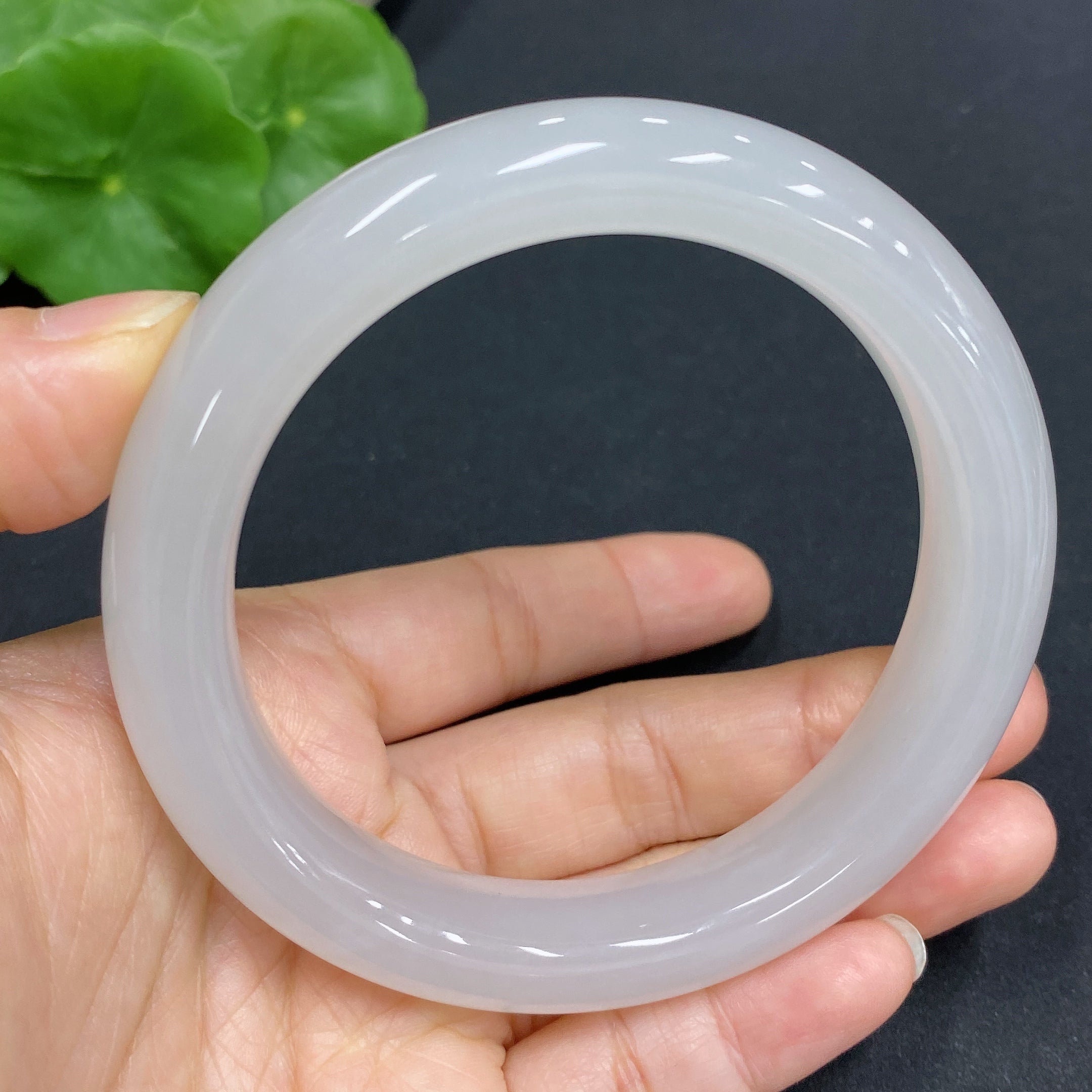 Hetian Jade Round Bracelet, Size 59.9, Total Weight Approx. 73.4g