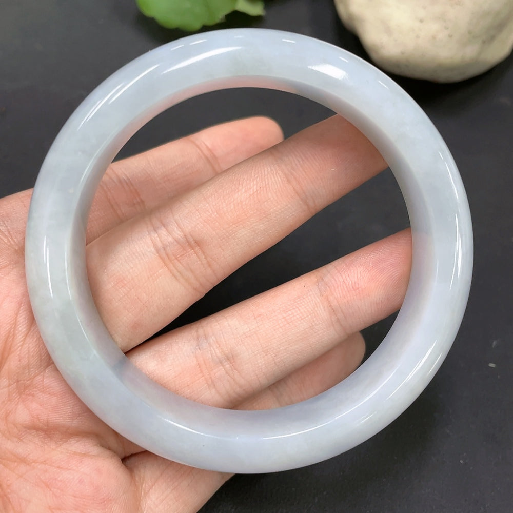 Jadeite Regular Bangle Size 58.5 Total Weight 70.971g