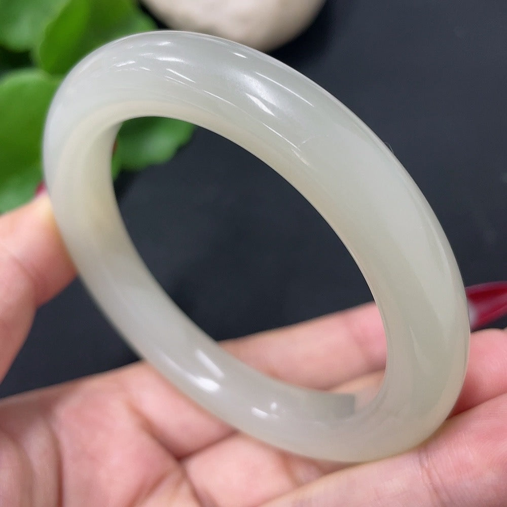 Hetian Jade Round Bracelet Size 55 Total Weight Approx. 52.3g