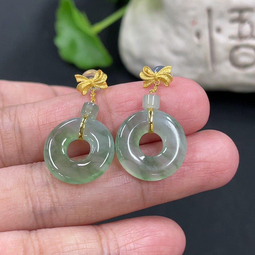 HUILIU HQ jadeite donut stud earrings with 18k gold settings, approximately 3.2g, featuring round jade stones and classic design