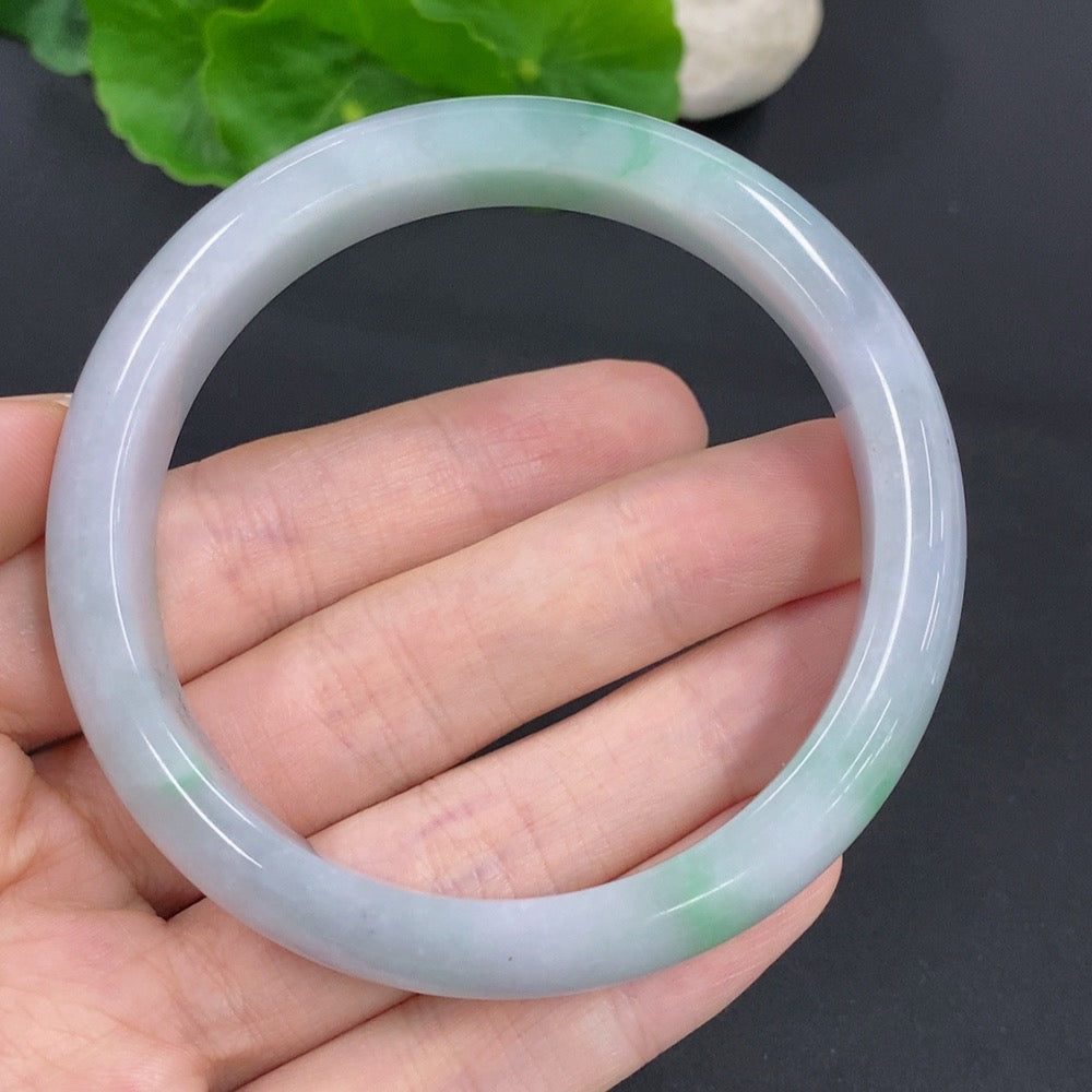 Jadeite Round Bangle