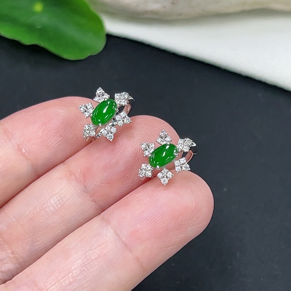 Jadeite inlaid earrings pair with 18K gold setting, lightweight jewelry with approx. 2.6g weight, by HKHQ.