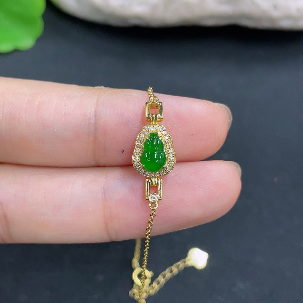 Jadeite Bracelet 18K Gold with Diamond Accents